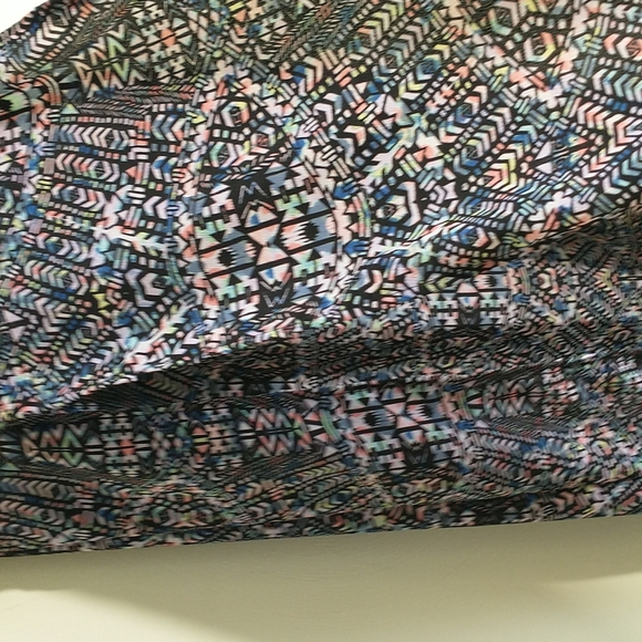 Kendall & Kylie, black print front double split Maxi skirt. M. - Picture 3 of 10